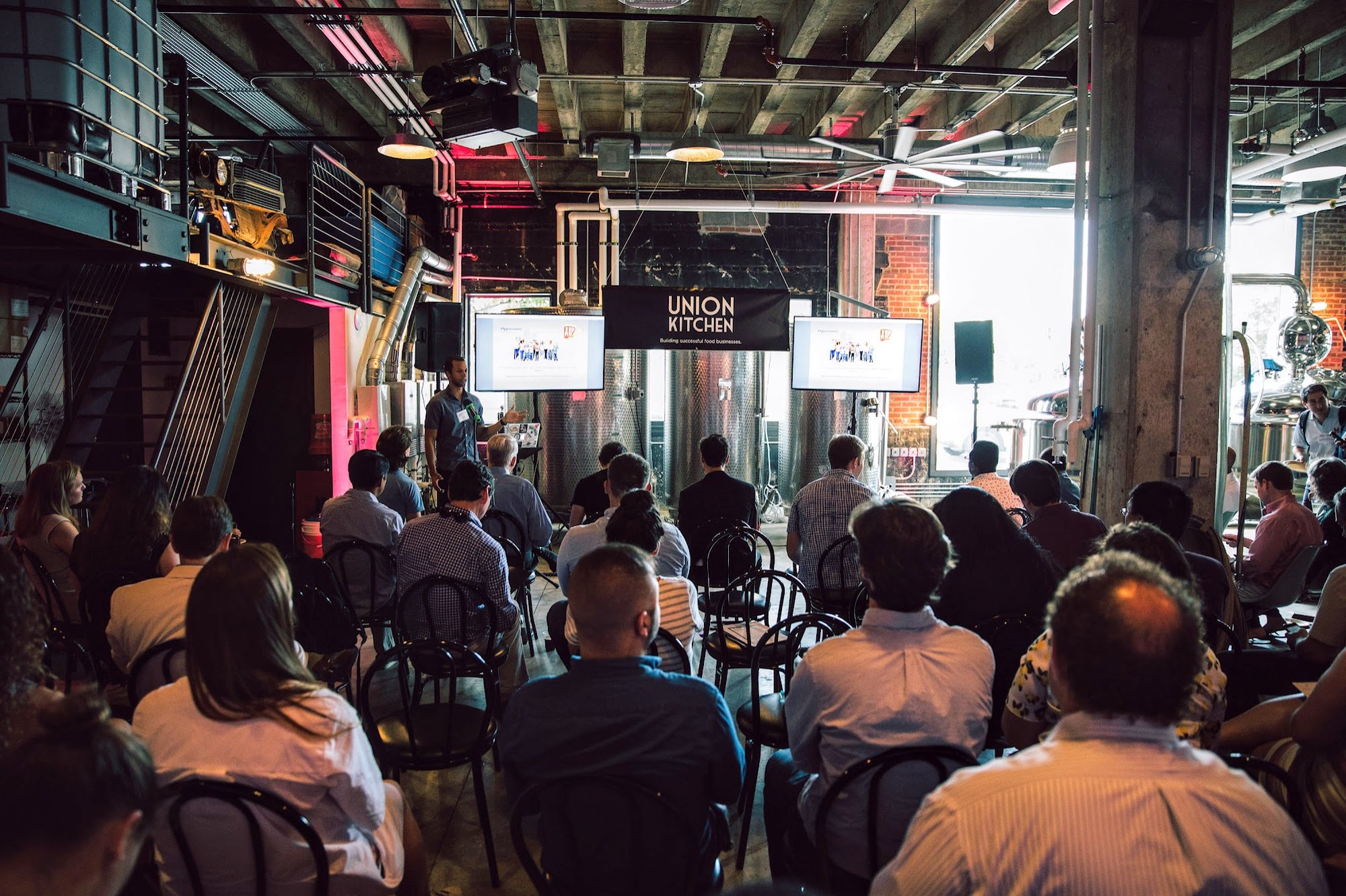 Investor Demo Day Photos - Presentations - Crowd - Tim Grant - 4