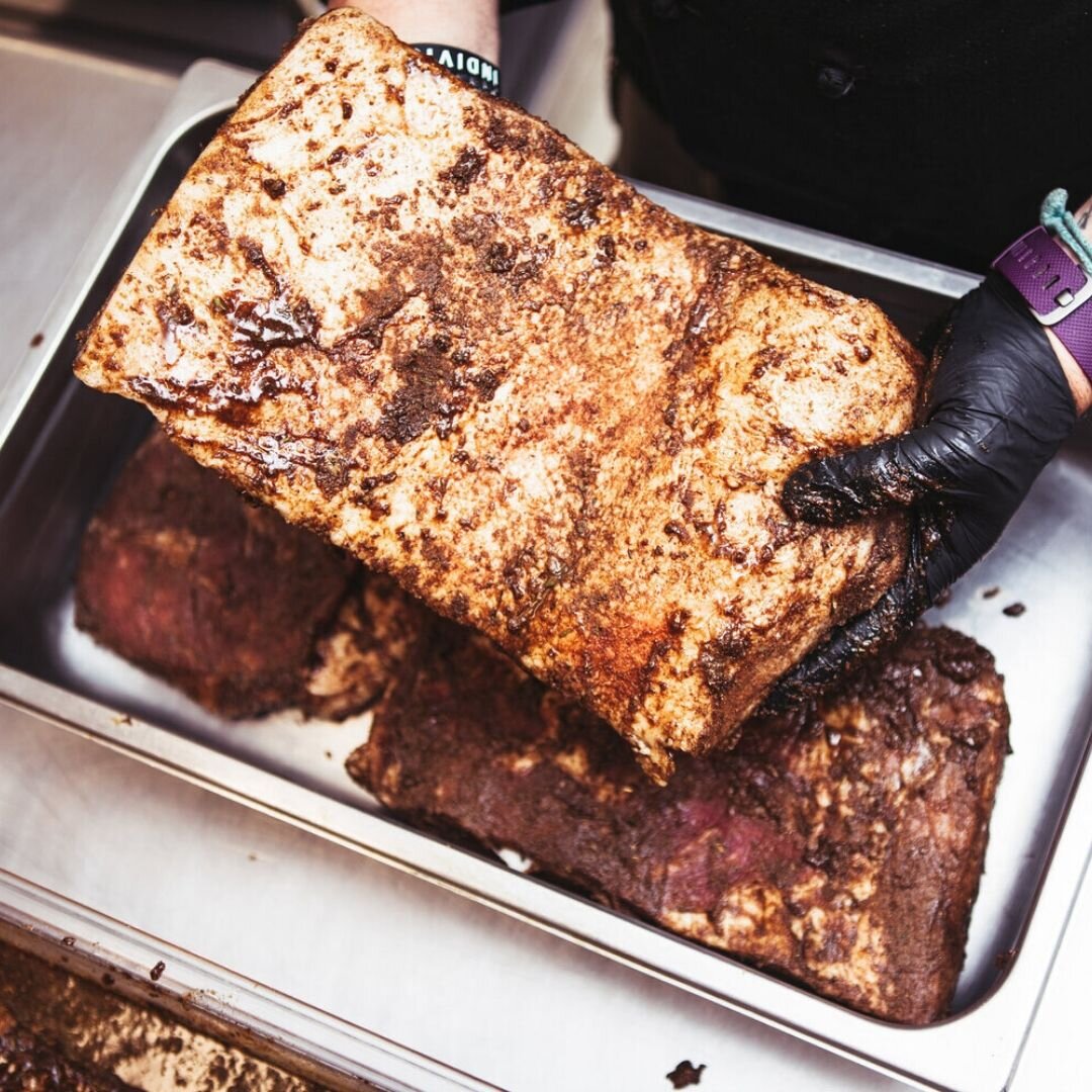 Preparing pork belly for manufacturing Cured &amp; Crisp bacon