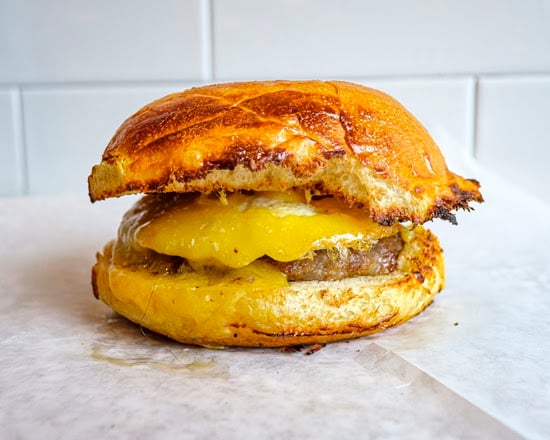 UnionKitchenGrocery_SausageBaconBreakfastSandwich_550x440-1